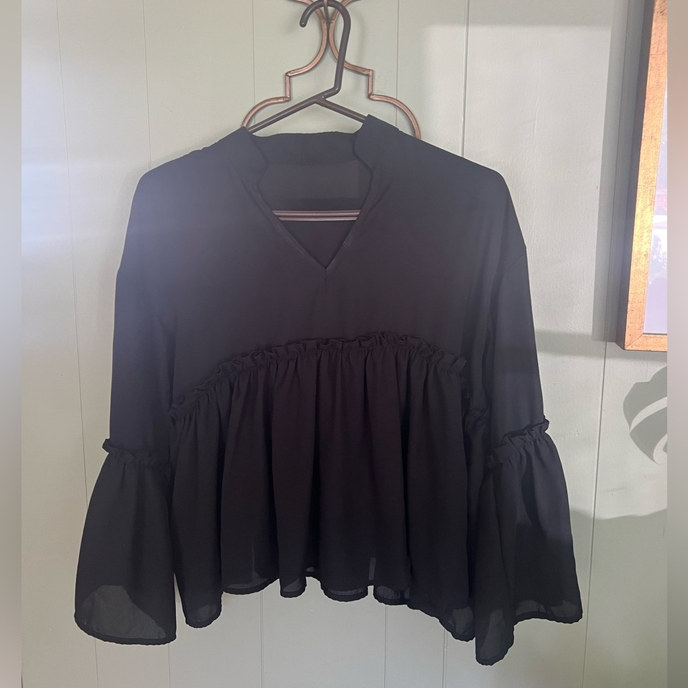 Flowy Sleeved Blouse